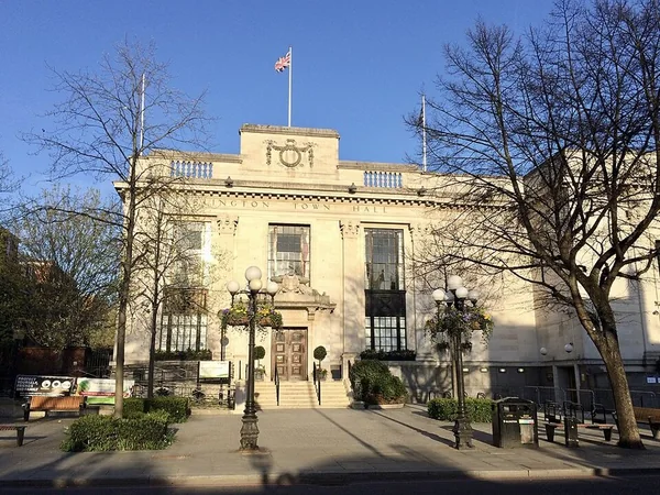 Islington Town Hall on Upper Street in the sunshine